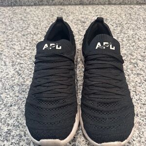 APL Women’s Black Techloom Wave Sneakers